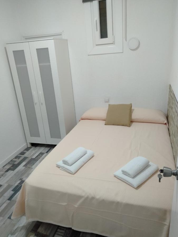 Hostal Noche Y Dia Madrid Exterior photo